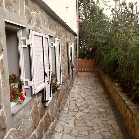 Apartment Dedinje Hill 2 贝尔格莱德 外观 照片