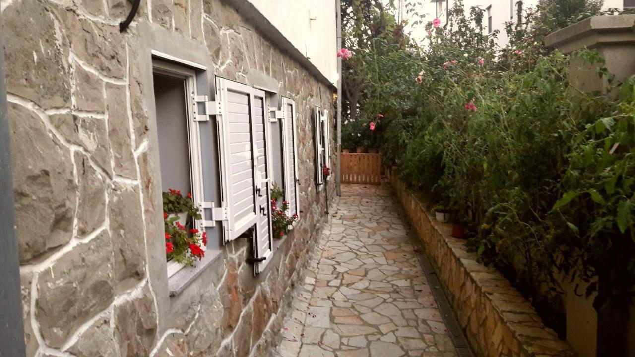 Apartment Dedinje Hill 2 贝尔格莱德 外观 照片